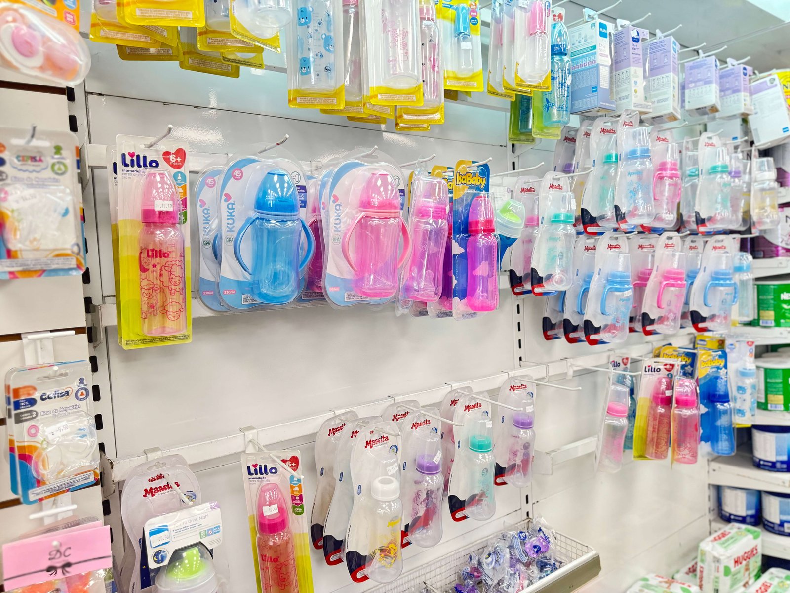 Sessão infantil e cuidados com o bebê na Farmácia em Canoas – Popularmed Niterói.